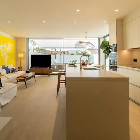 Дом отдыха In Cambrils, Near Portaventura, Cleaning Included Камбрильс