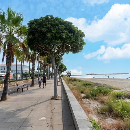 In Cambrils, Near Portaventura, Cleaning Included